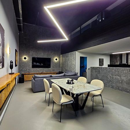 Industrial Loft Daire Tríkala Dış mekan fotoğraf